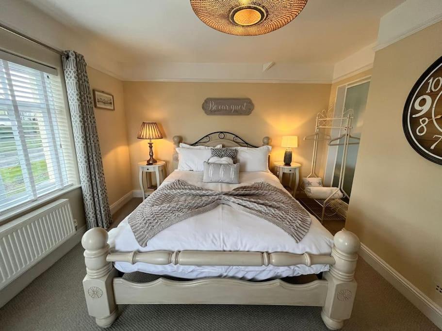 Blue Anchor House - Seaview, Hot Tub Apartments المظهر الخارجي الصورة