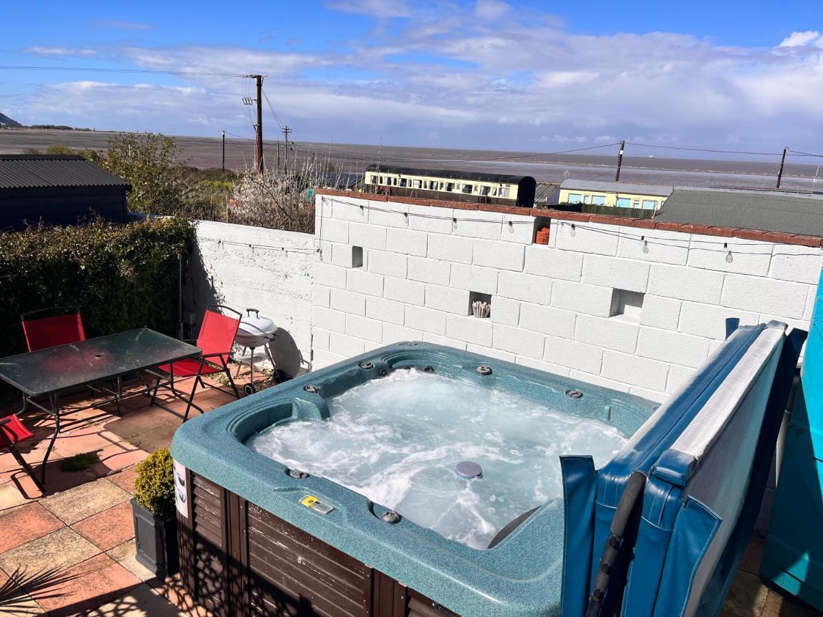 Blue Anchor House - Seaview, Hot Tub Apartments المظهر الخارجي الصورة